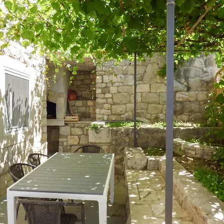 Cozy In With Wifi Omiš
